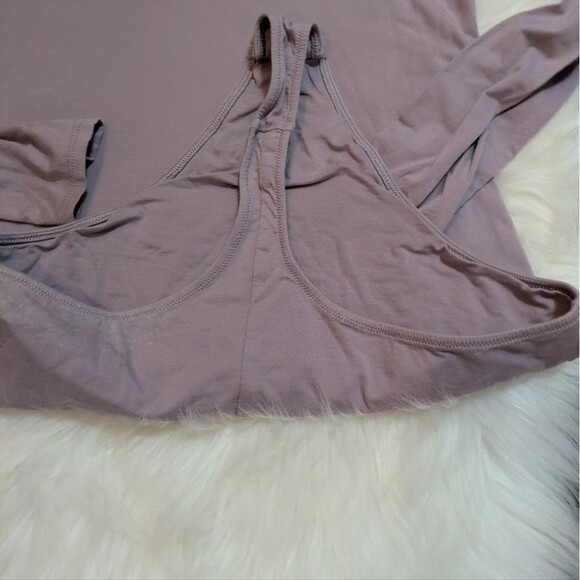 Everlane Lavender Purple Long Sleeve V Neck Bodysuit Size M Medium - Picture 5 of 6